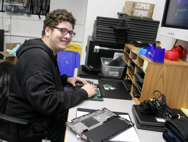 Summer Tech Internship gives students work experience